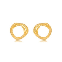 BRINCO REDONDO VAZADO EM BANHO DE OURO 18K