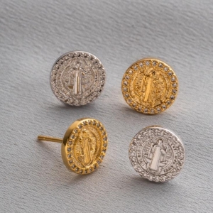 BRINCO SÃO BENTO MICRO ZIRCÔNIA EM BANHO DE OURO 18K