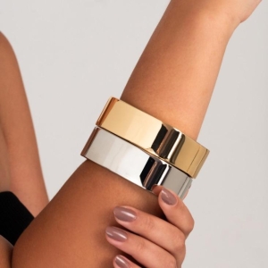 PULSEIRA MAXI BRACELETE LISO EM BANHO DE OURO 18K