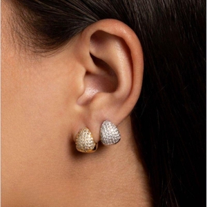 BRINCO ARGOLA GOTA CRAVEJADA PAVÊ  EM BANHO DE OURO 18K