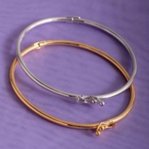 PULSEIRA BRACELETE INFANTIL LISO CLÁSSICO  BANHO EM OURO 18K