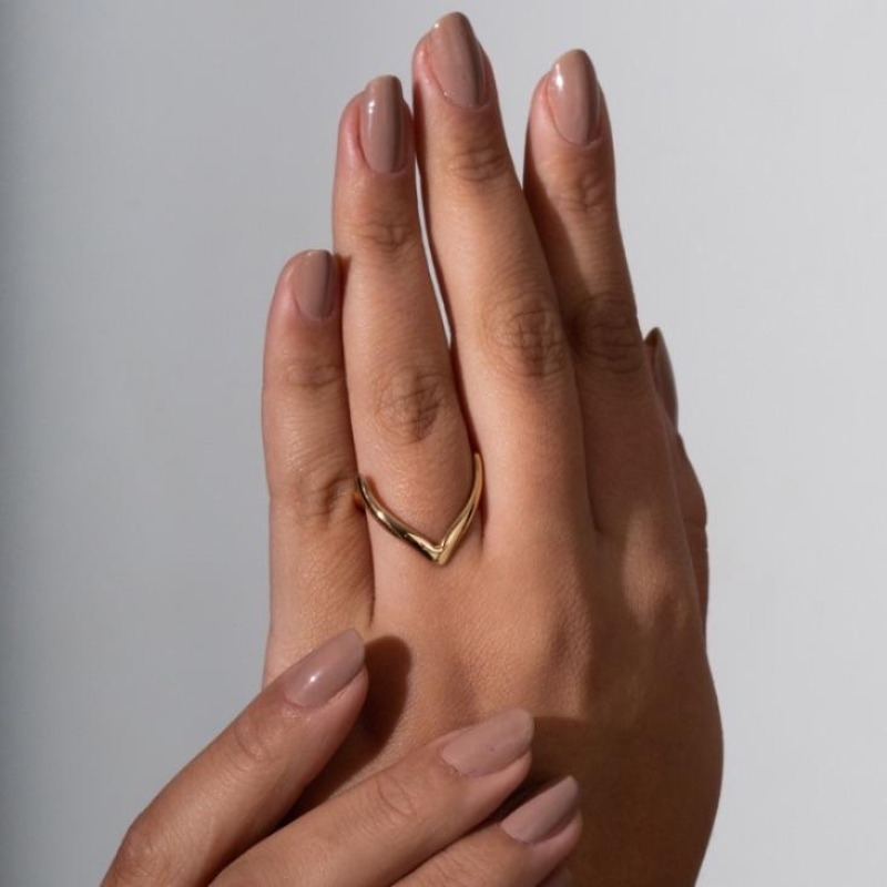 ANEL LISO EM BANHO DE OURO 18K