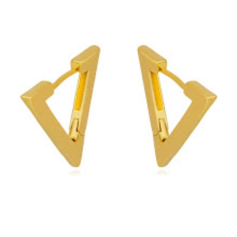 BRINCO ARGOLA TRIANGULO EM BANHO DE OURO 18K