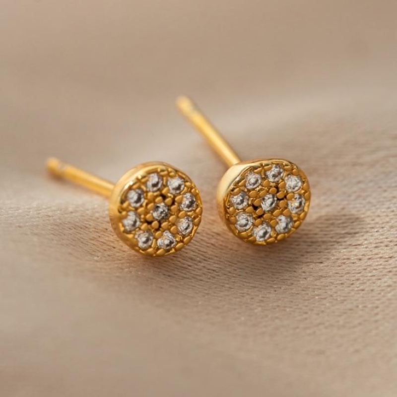 BRINCO FLOR MICRO ZIRCÔNIA EM BANHO DE OURO 18K