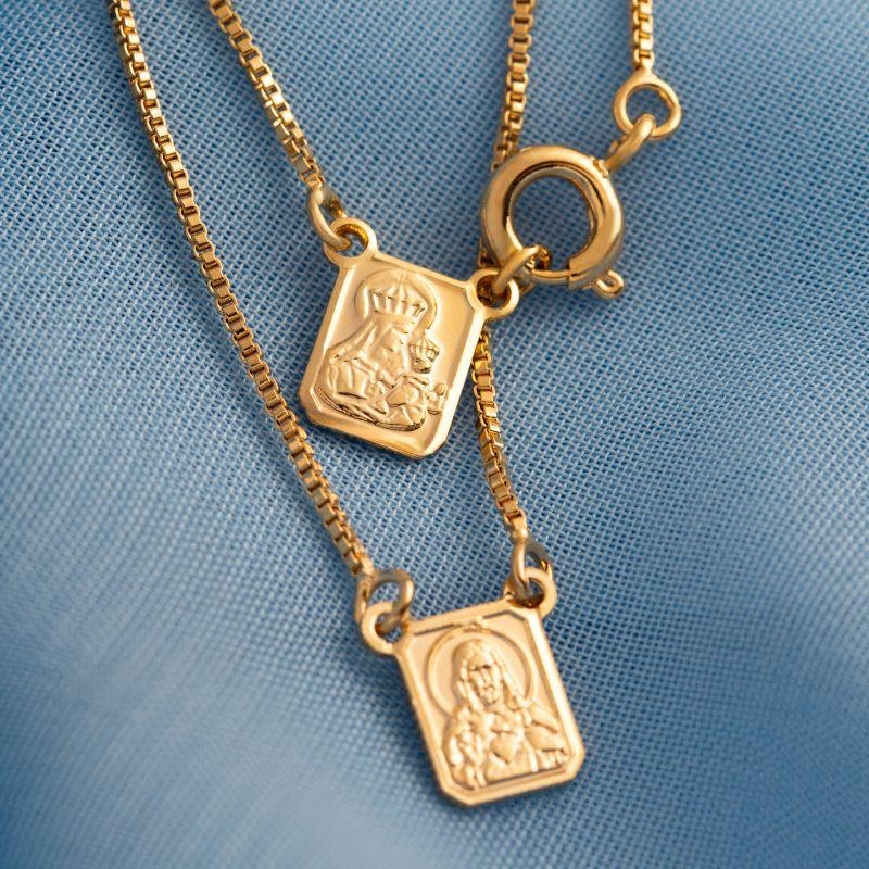 COLAR ESCAPULARIO INFANTIL EM BANHO DE OURO 18K