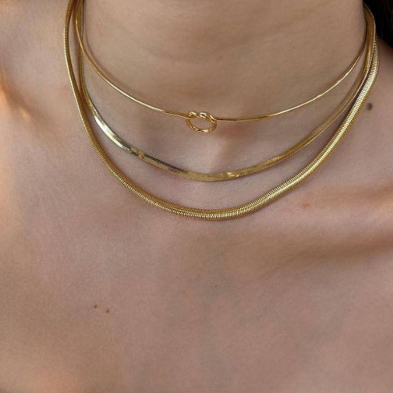 COLAR FITA LISA EM BANHO DE OURO 18K