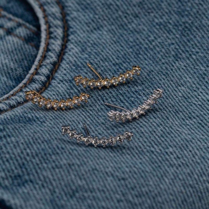 BRINCO EAR CUFF SETE PONTOS CRAVEJADOS - BANHO DE OURO 18K