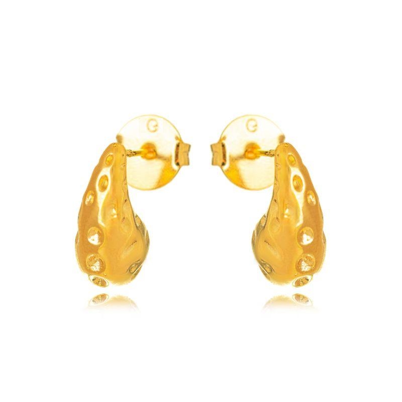 BRINCO GOTA TEXTURIZADA ORGÂNICA - BANHO DE OURO 18K
