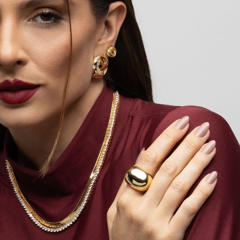 BRINCO NÓ  RETORCIDO ENTRELAÇADO - BANHO DE OURO 18K