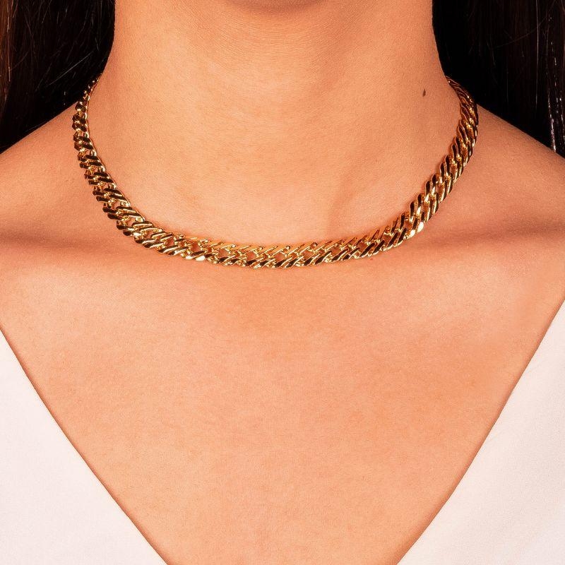 COLAR CHOKER ELO TRIPLO ENTRELAÇADO EM BANHO DE OURO 18K