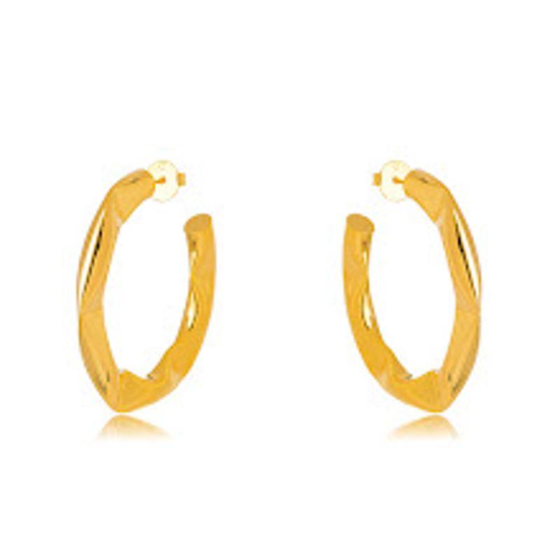 BRINCO ARGOLA DETALHADA LISA EM BANHO DE OURO 18K