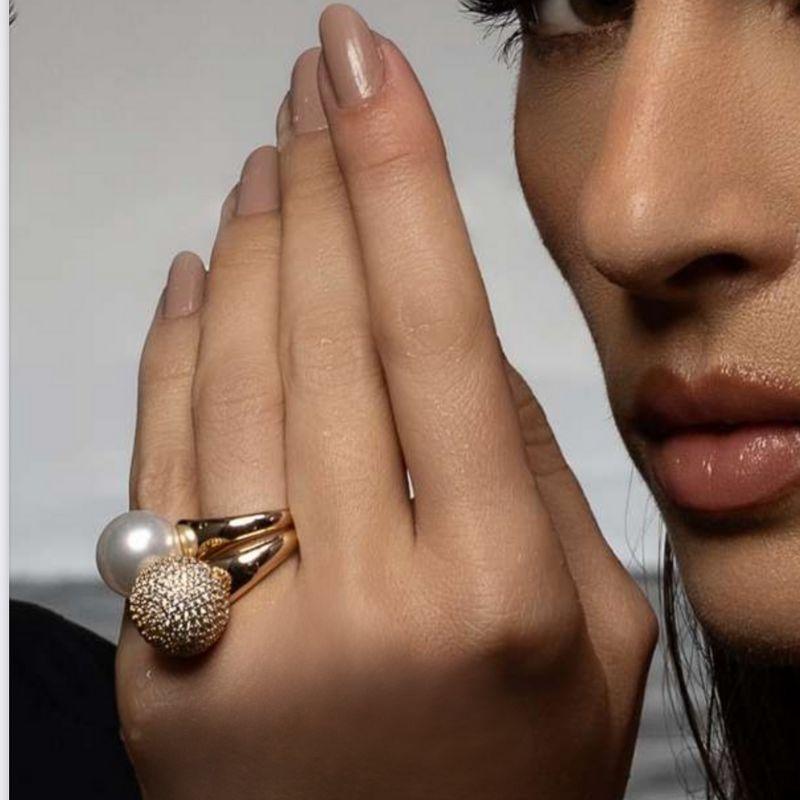 ANEL DUPLO PÉROLA E BOLA MICRO ZIRCÔNIA EM BANHO DE OURO 18K