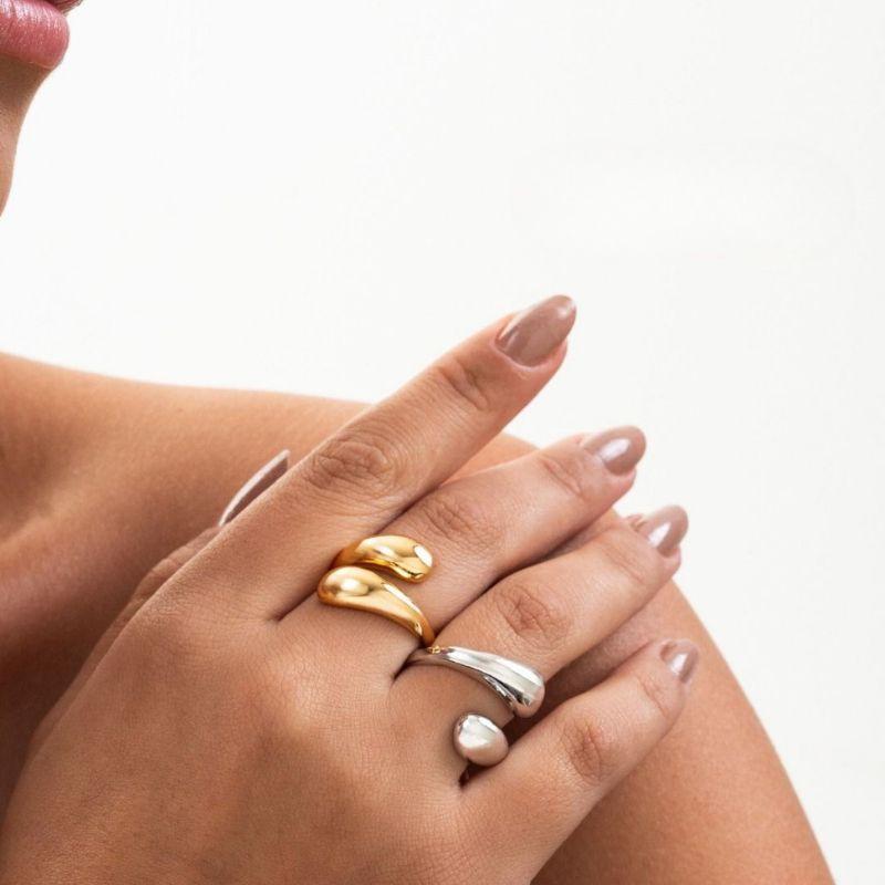 ANEL DUAS GOTAS LISO EM BANHO DE OURO 18K