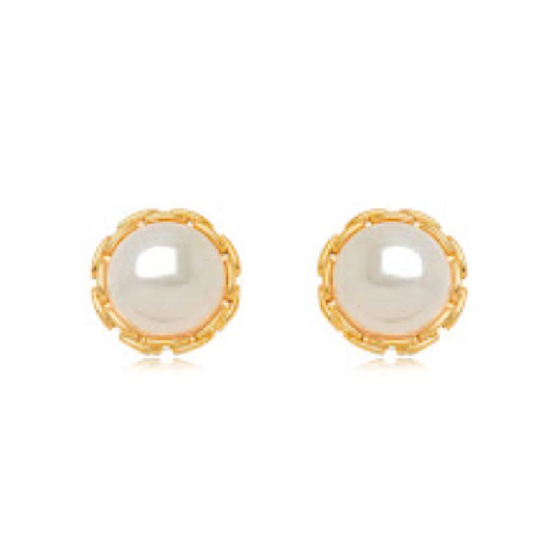 BRINCO PÉROLA DETALHADO EM BANHO DE OURO 18K
