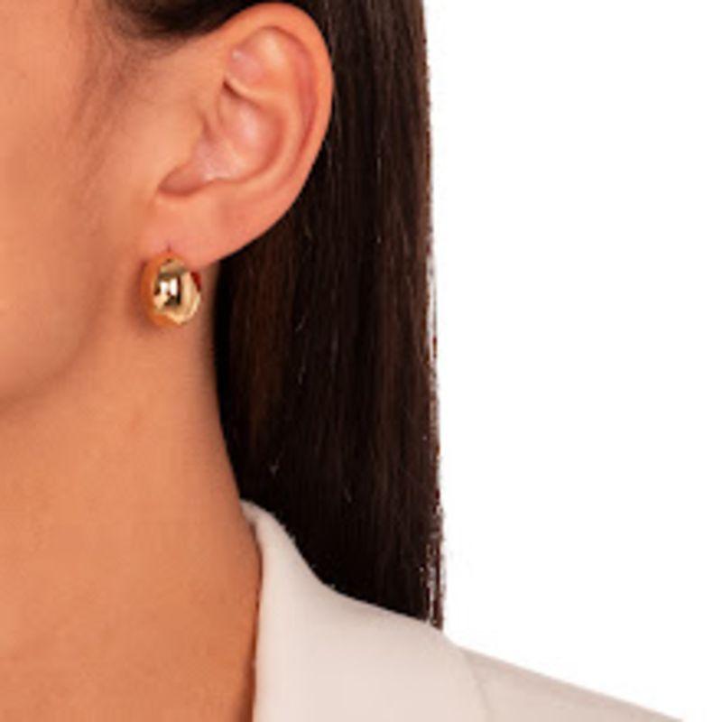 BRINCO ARGOLA LISA EM BANHO DE OURO 18K