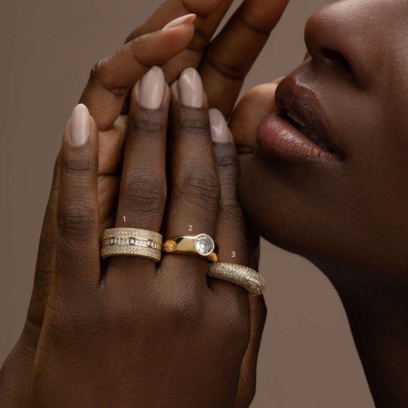 ANEL BOMBÊ CRISTAL EM BANHO DE OURO 18K