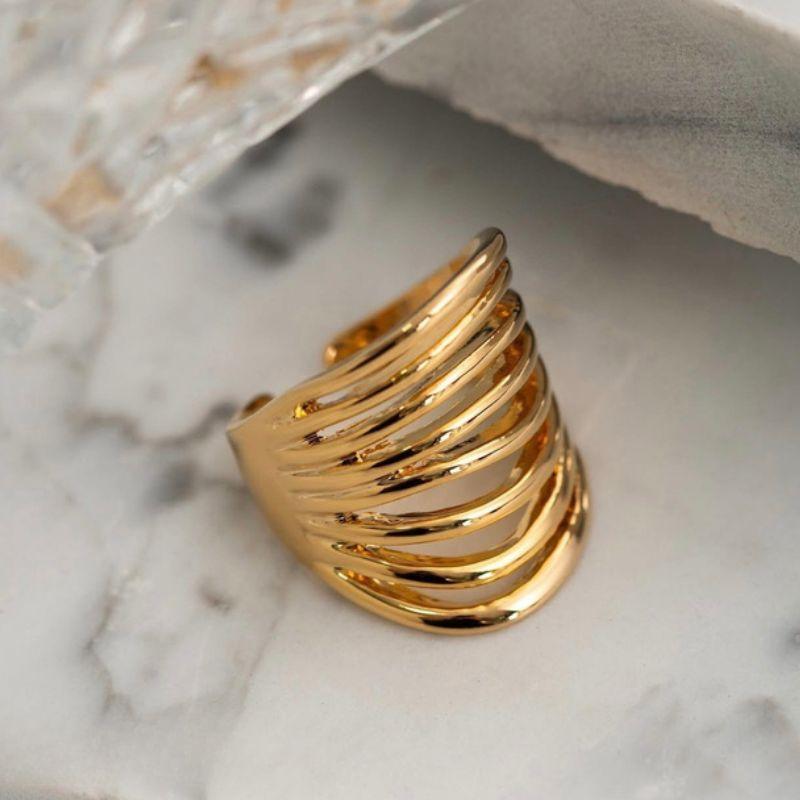 ANEL ELOS VAZADOS - BANHO DE OURO 18K