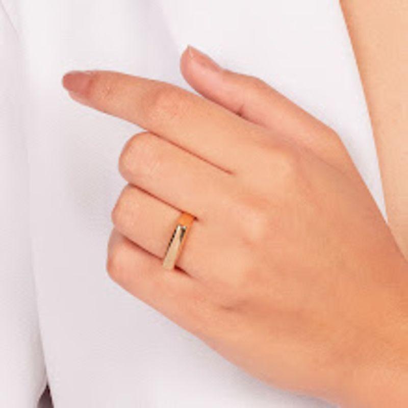 ANEL SINETE RETANGULAR LISO EM BANHO DE OURO 18K