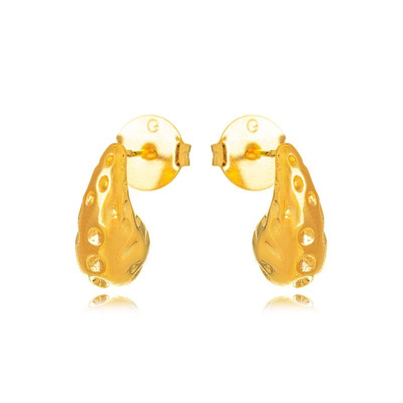 BRINCO GOTA TEXTURIZADA ORGÂNICA - BANHO DE OURO 18K