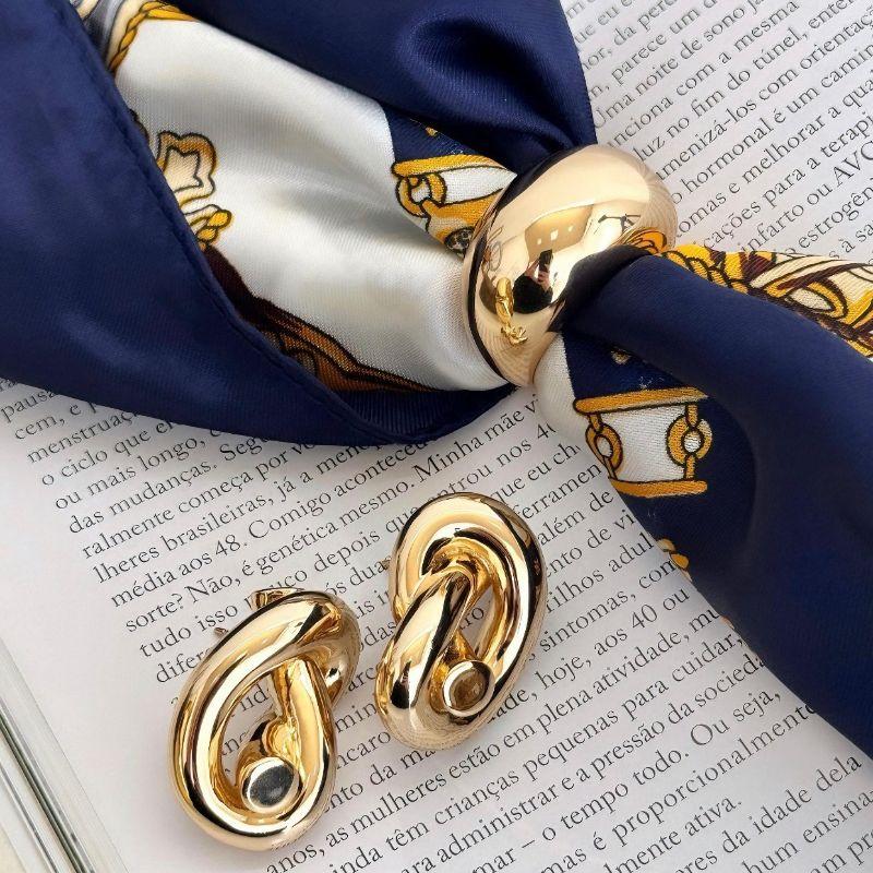 BRINCO NÓ ENTRELAÇADO -  BANHO DE OURO 18K