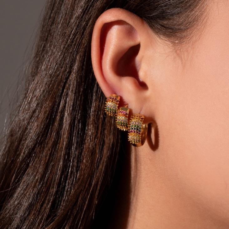 BRINCO TRIO DE ARGOLAS ABAULADAS COLORIDAS - BANHO DE OURO 18K