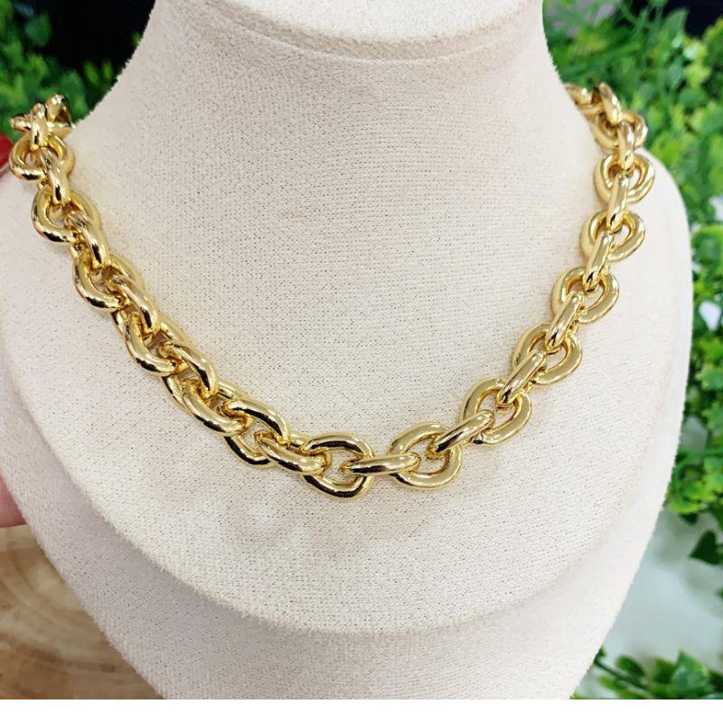 COLAR CHOKER CORRENTE ELO PORTUGUÊS BOLD EM BANHO DE OURO 18K