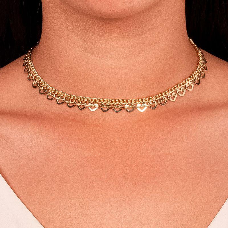 COLAR CHOKER GRUMET COM PINGENTES CORAÇÃO EM BANHO DE OURO 18K