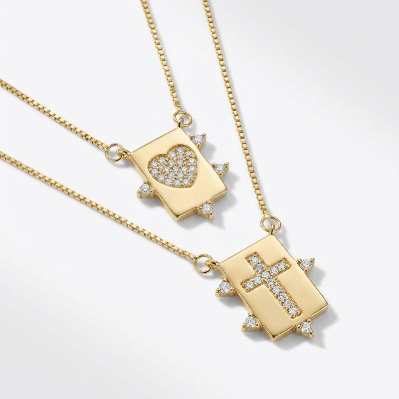 ESCAPULÁRIO CORAÇÃO E CRUZ CRAVEJADOS - BANHO DE OURO 18K