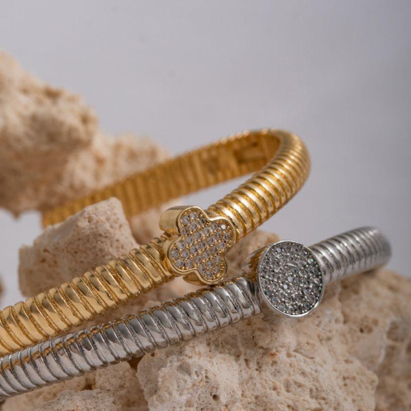 PULSEIRA BRACELETE TWIST PAVÊ: DESIGN TEXTURIZADO BANHADO A OURO 18K